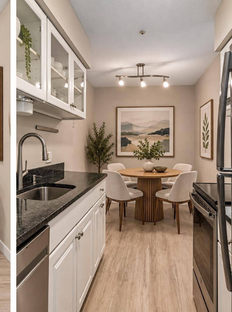 7414 W 22nd ST #302, Saint Louis Park, MN 55426