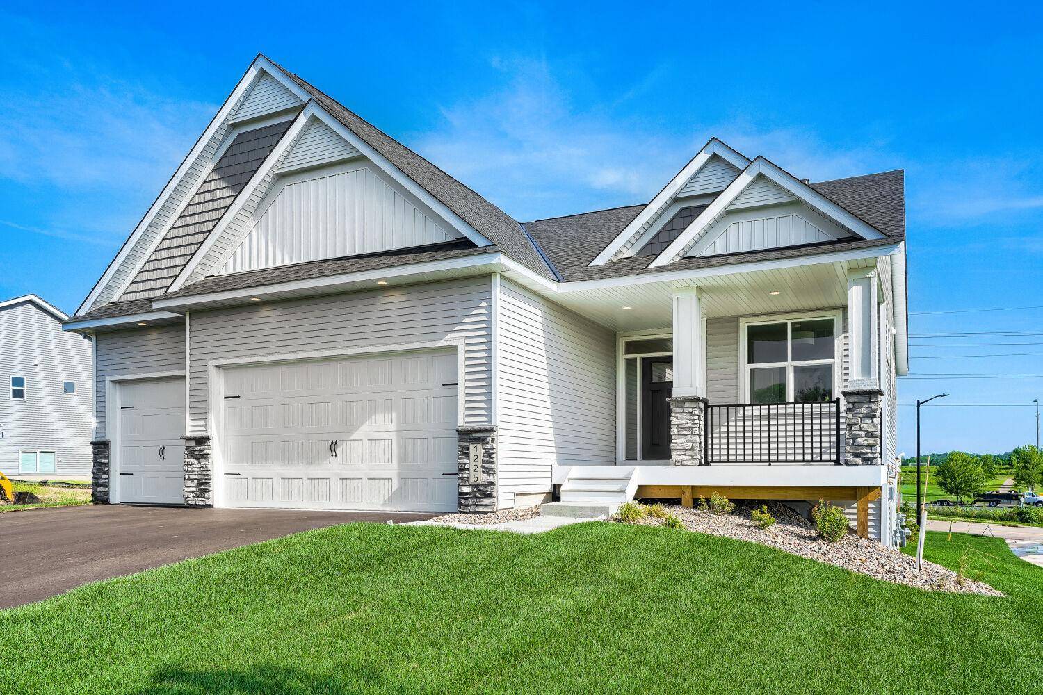 1225 136th ST E, Rosemount, MN 55068