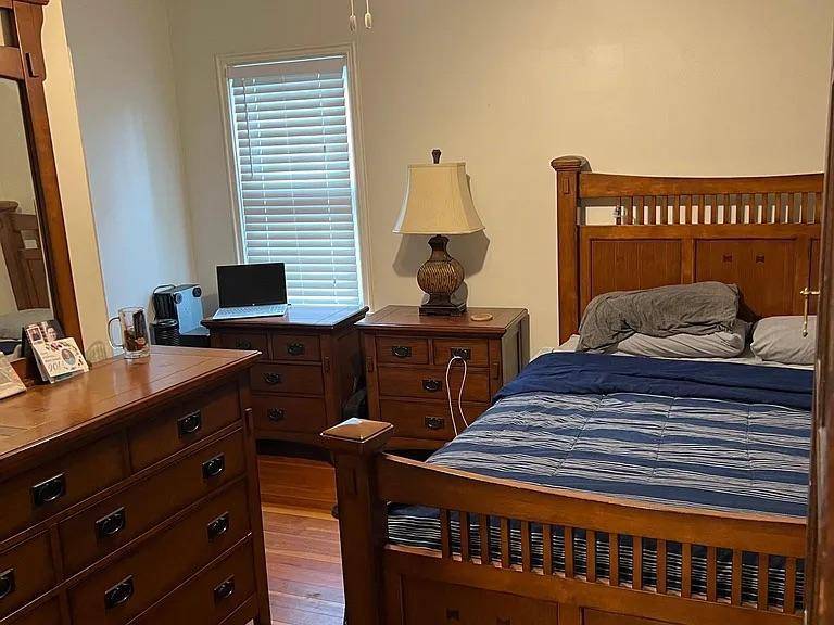 429 Holly AVE #2, Saint Paul, MN 55102