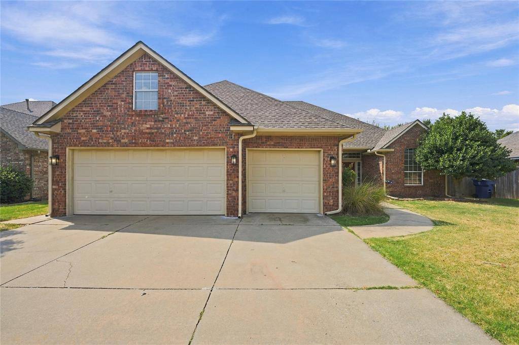 21633 Long TRL, Edmond, OK 73012