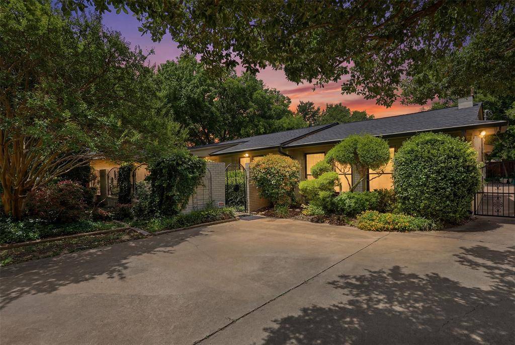 4004 Angus Drive, Fort Worth, TX 76116