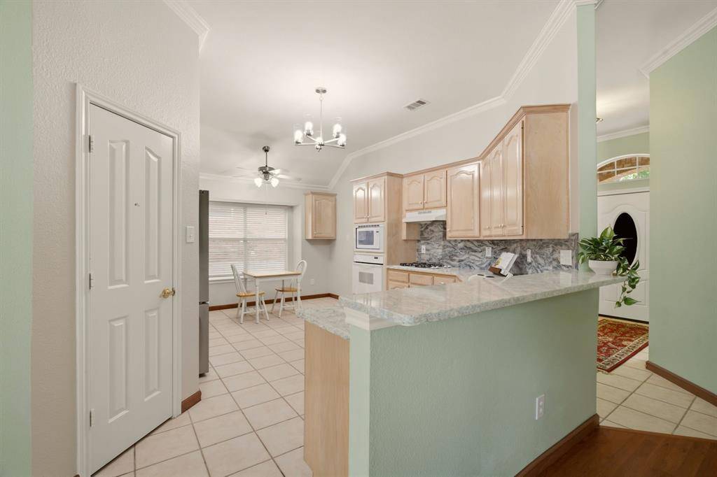 3723 White River Drive, Dallas, TX 75287