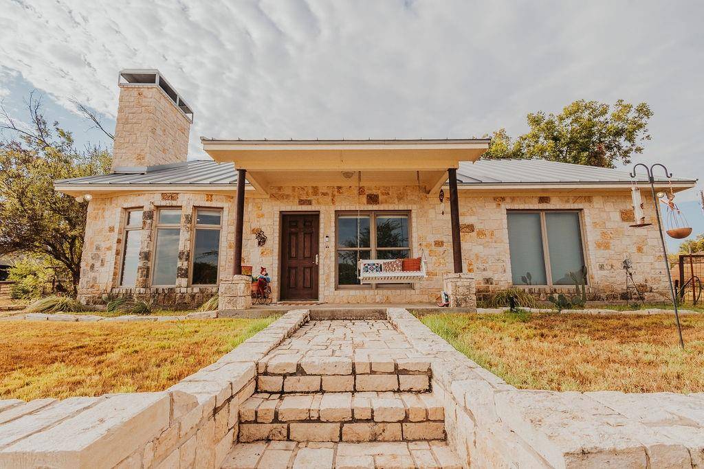 600 Finney Drive, Weatherford, TX 76085