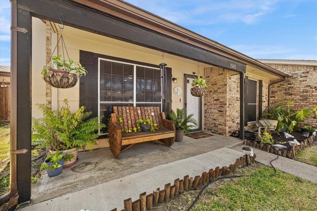 1502 Butterfield Drive, Mesquite, TX 75150