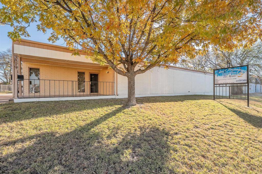 3819 Mccart Avenue, Fort Worth, TX 76110