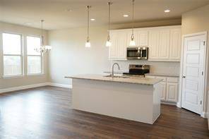 1905 W Westhill Drive, Cleburne, TX 76033