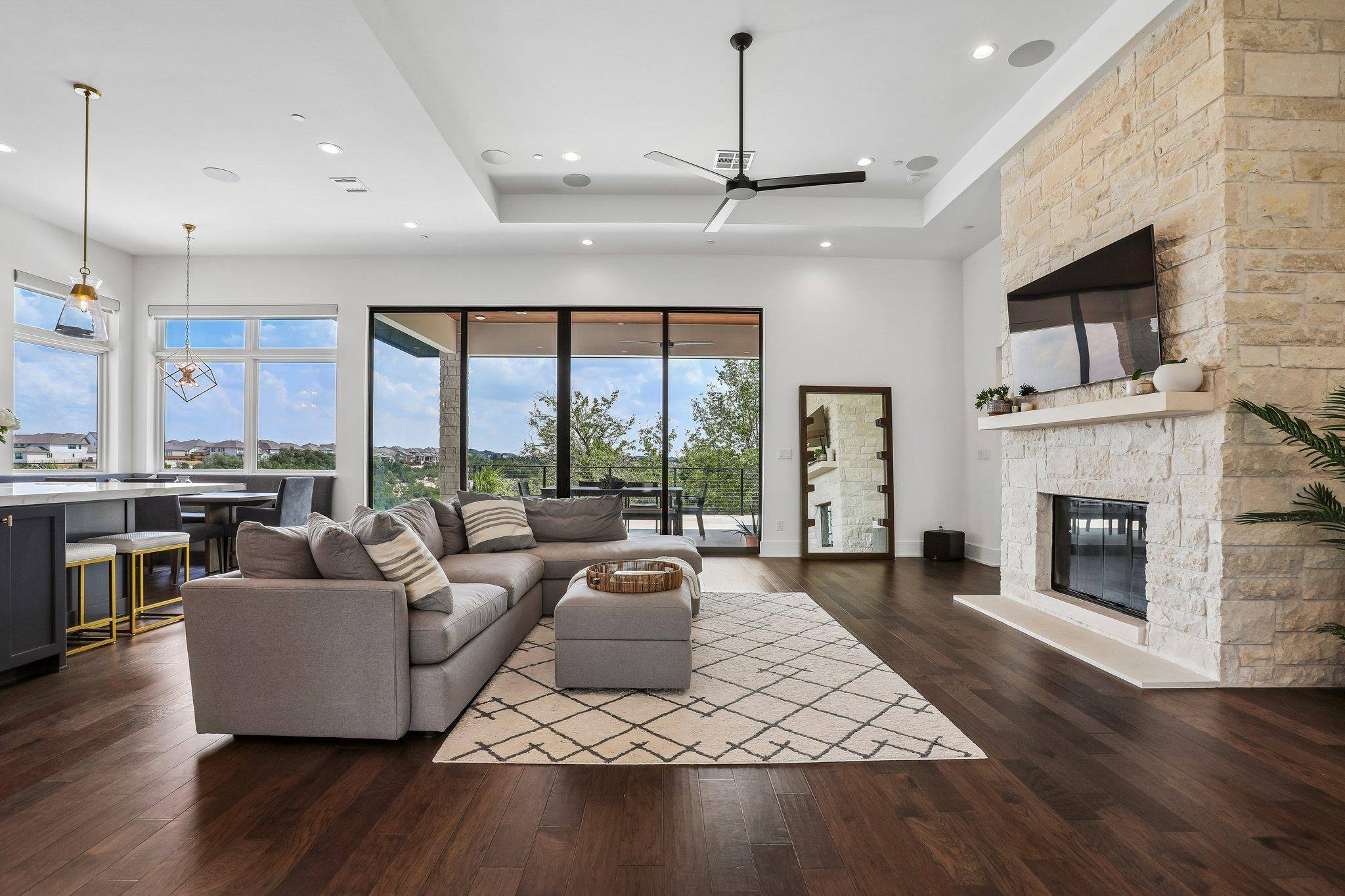 7309 Davenport Divide RD, Austin, TX 78738