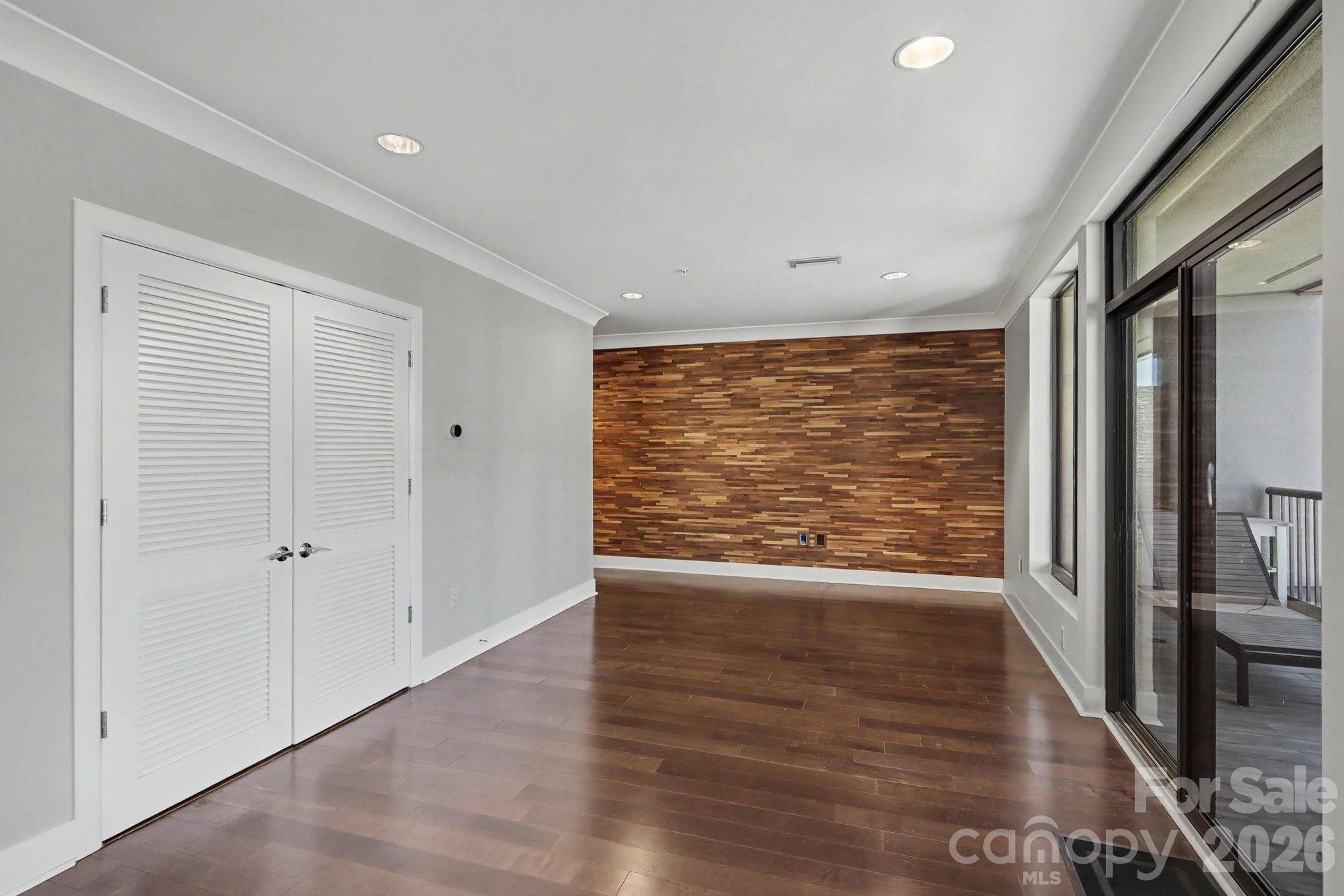 222 S Caldwell ST #1509, Charlotte, NC 28202