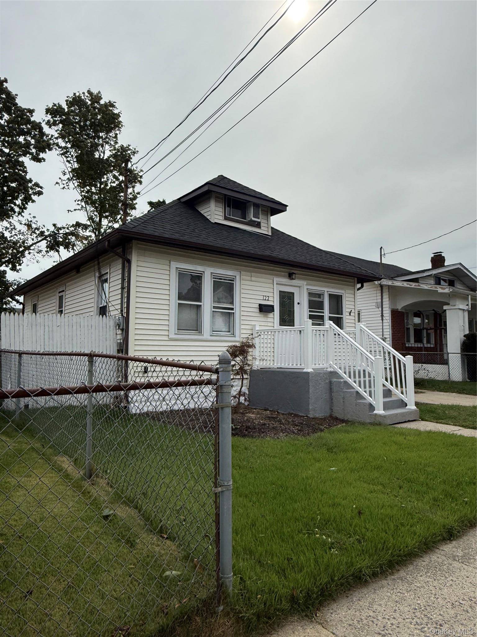122 Dehnhoff AVE, Freeport, NY 11520