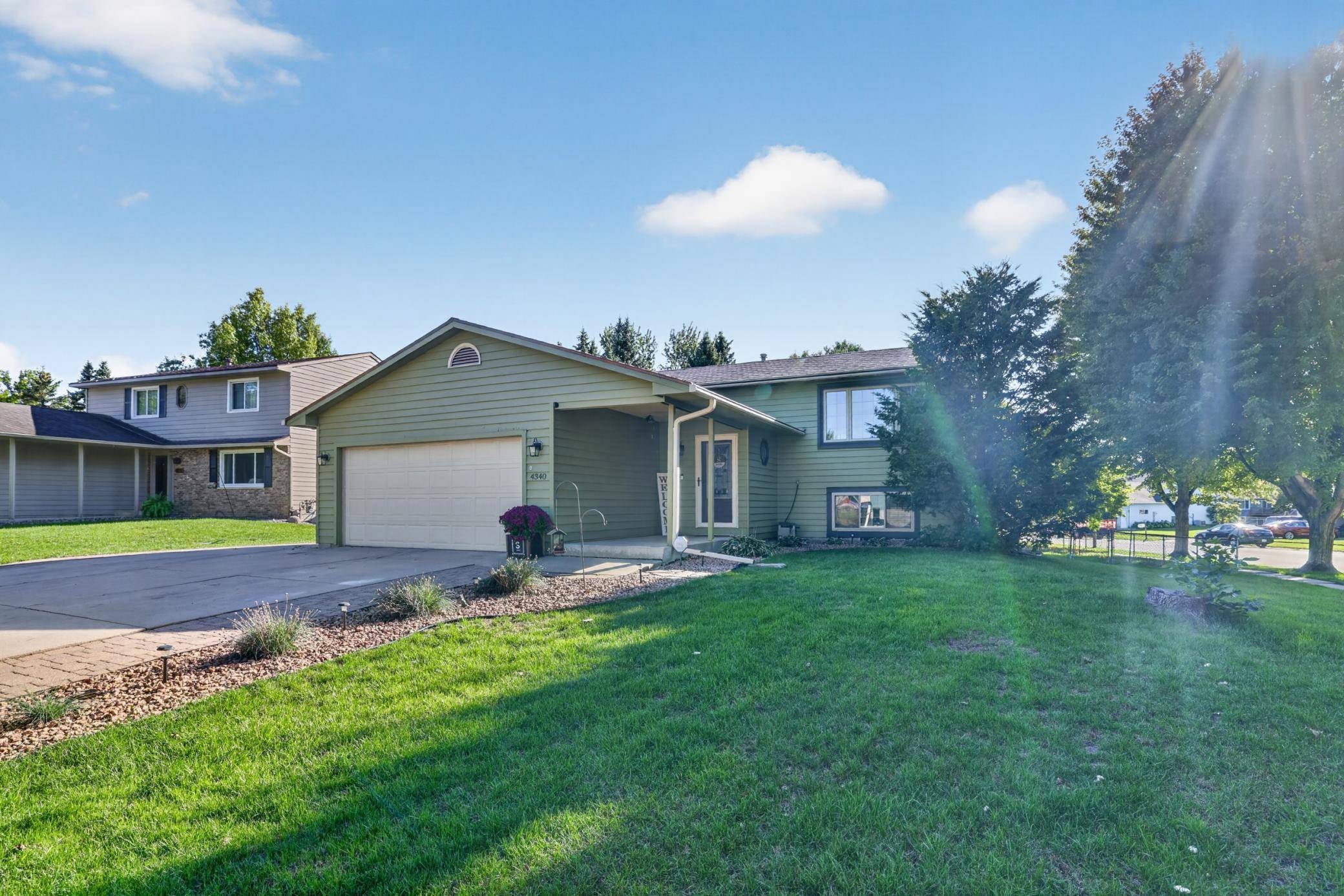 4340 57th ST NW, Rochester, MN 55901