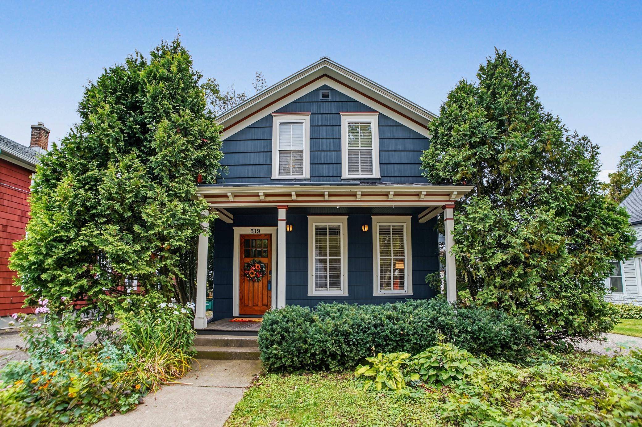 319 Maple ST W, Stillwater, MN 55082