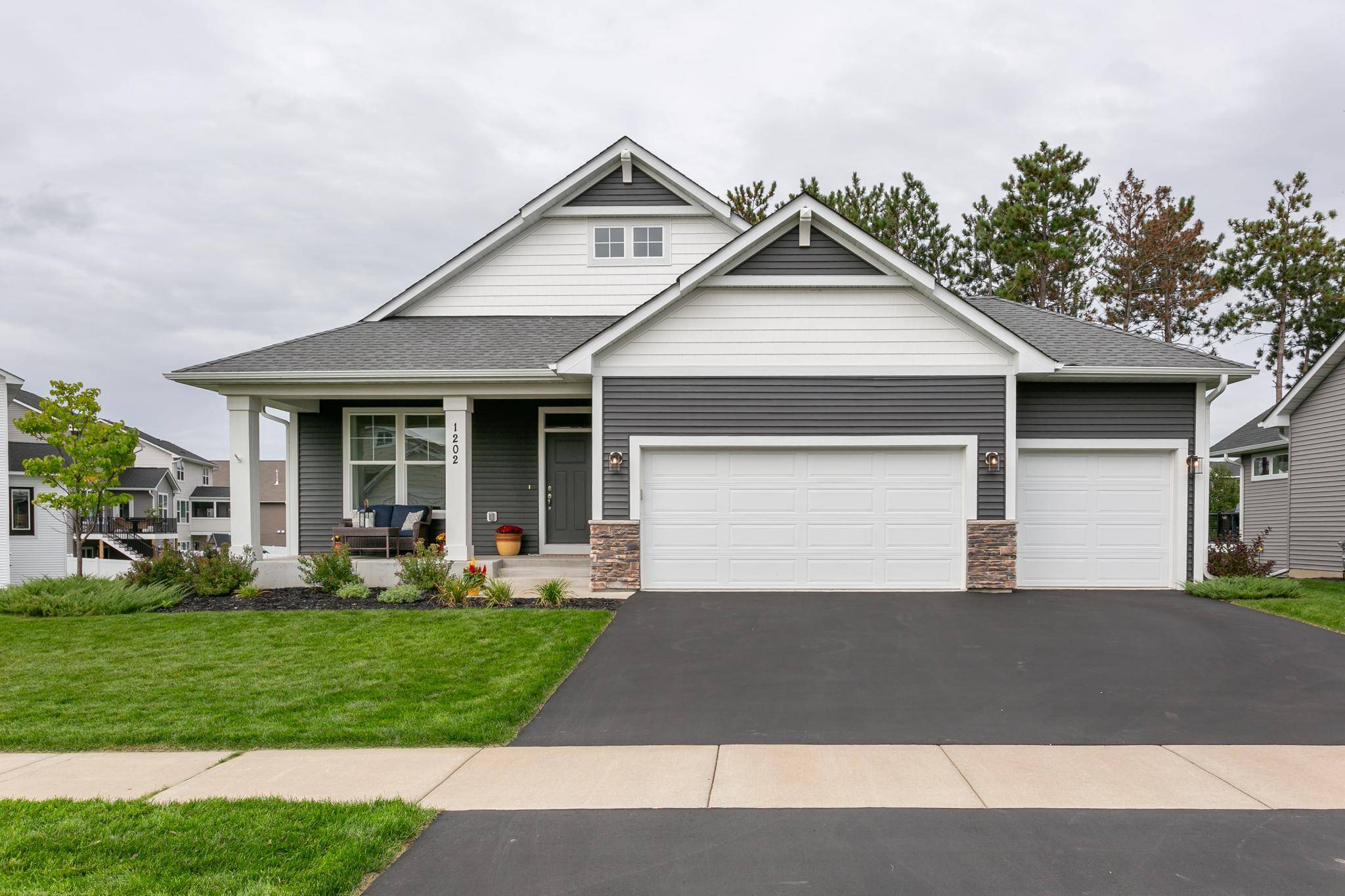 1202 Gretz WAY, New Richmond, WI 54017