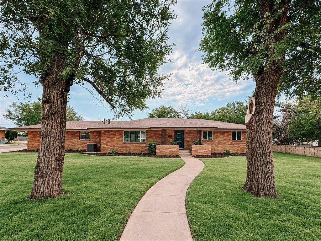 410 N Bryan ST, Weatherford, OK 73096
