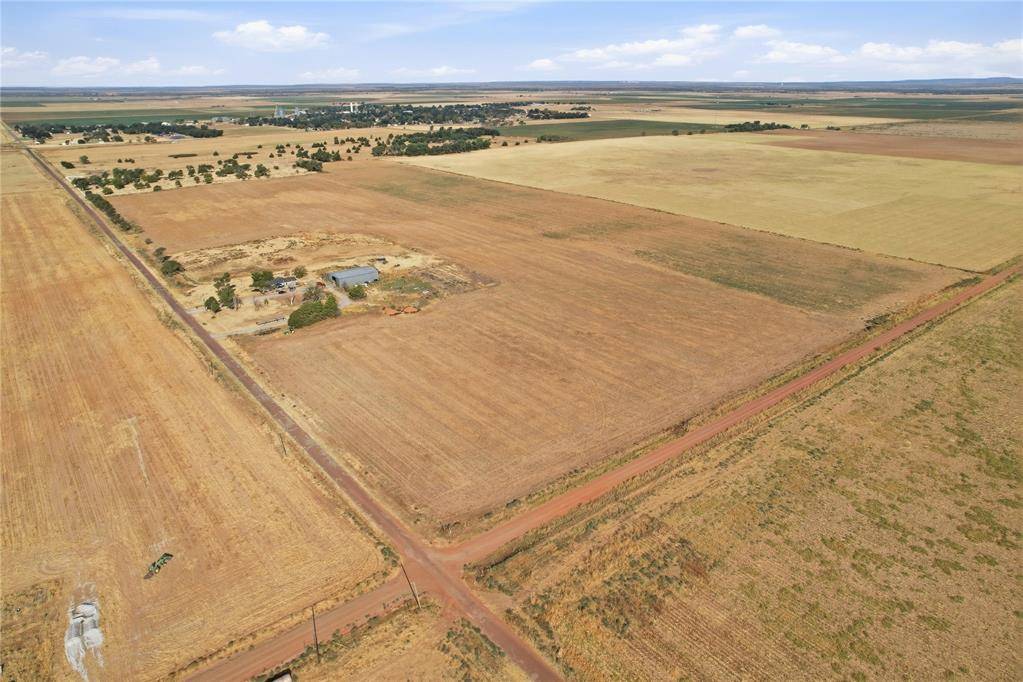 County Road Ew 174, Tipton, OK 73570