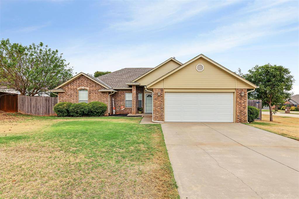 1253 Misty DR, Piedmont, OK 73078