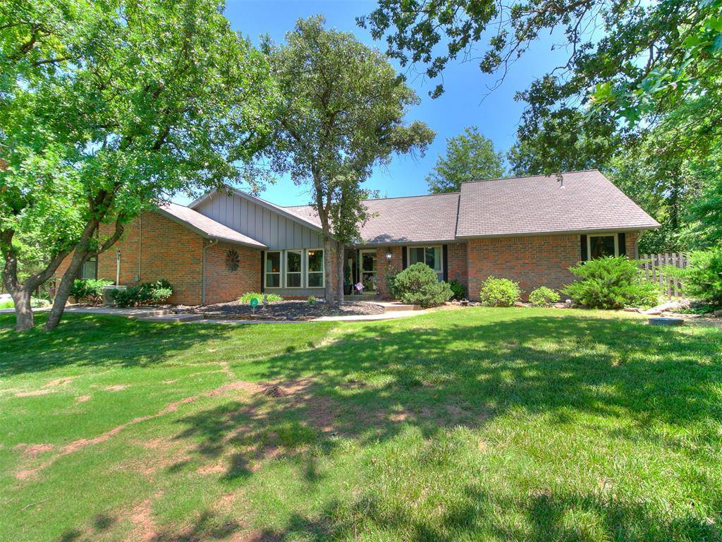12808 Teakwood DR, Edmond, OK 73013