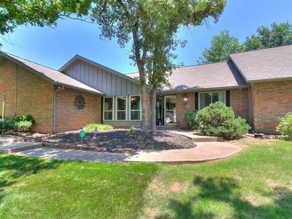 12808 Teakwood DR, Edmond, OK 73013
