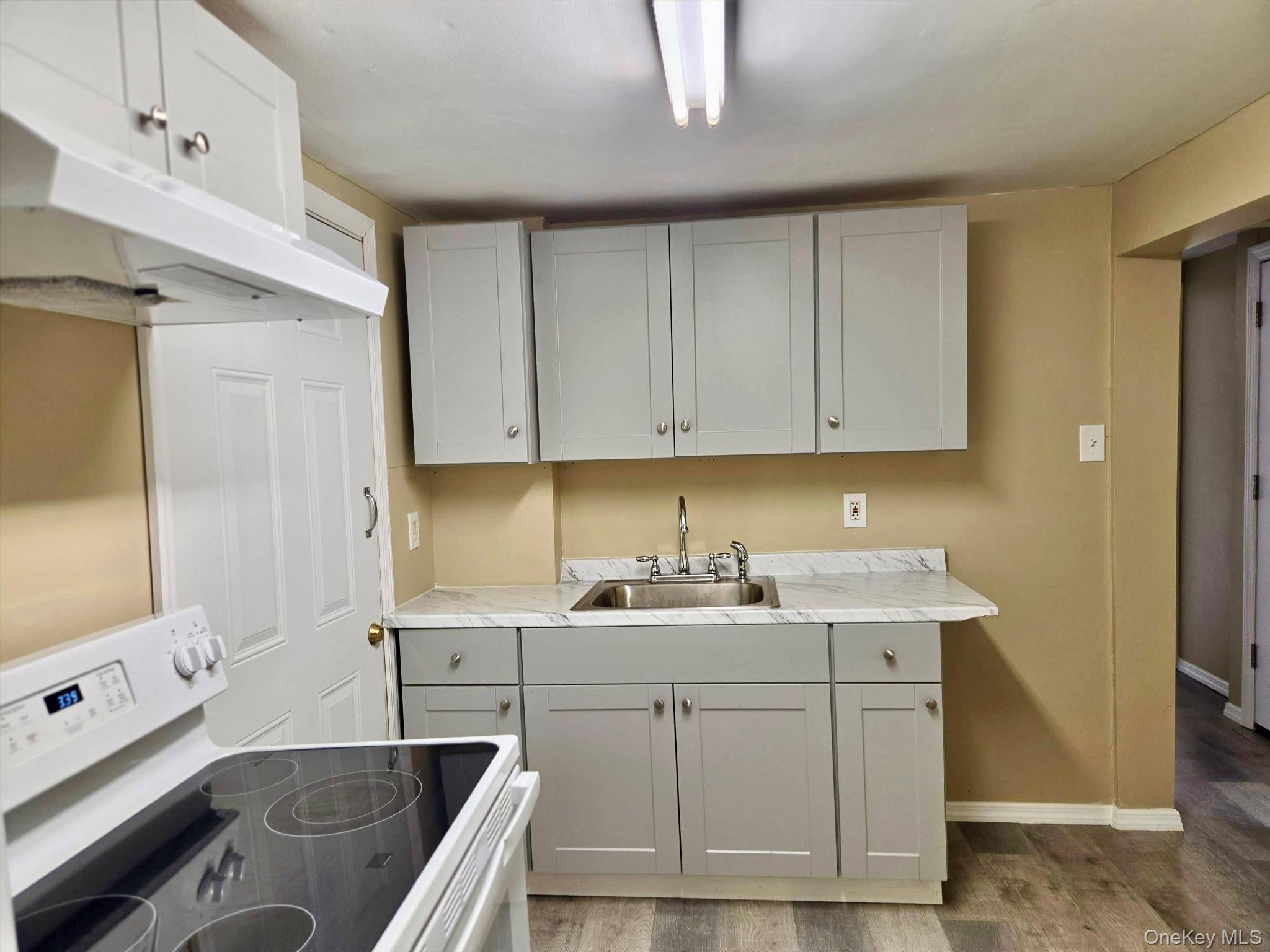 Address not disclosed, Babylon, NY 11704