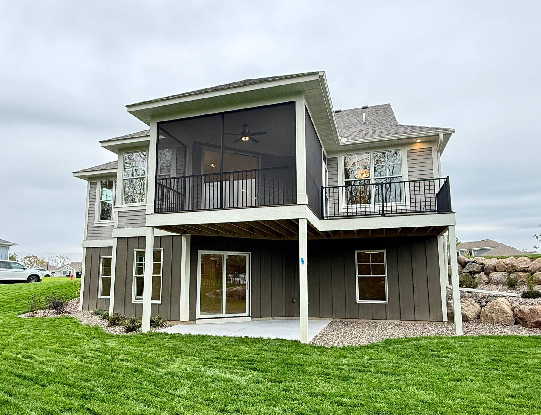 4636 Fable RD N, Hugo, MN 55038