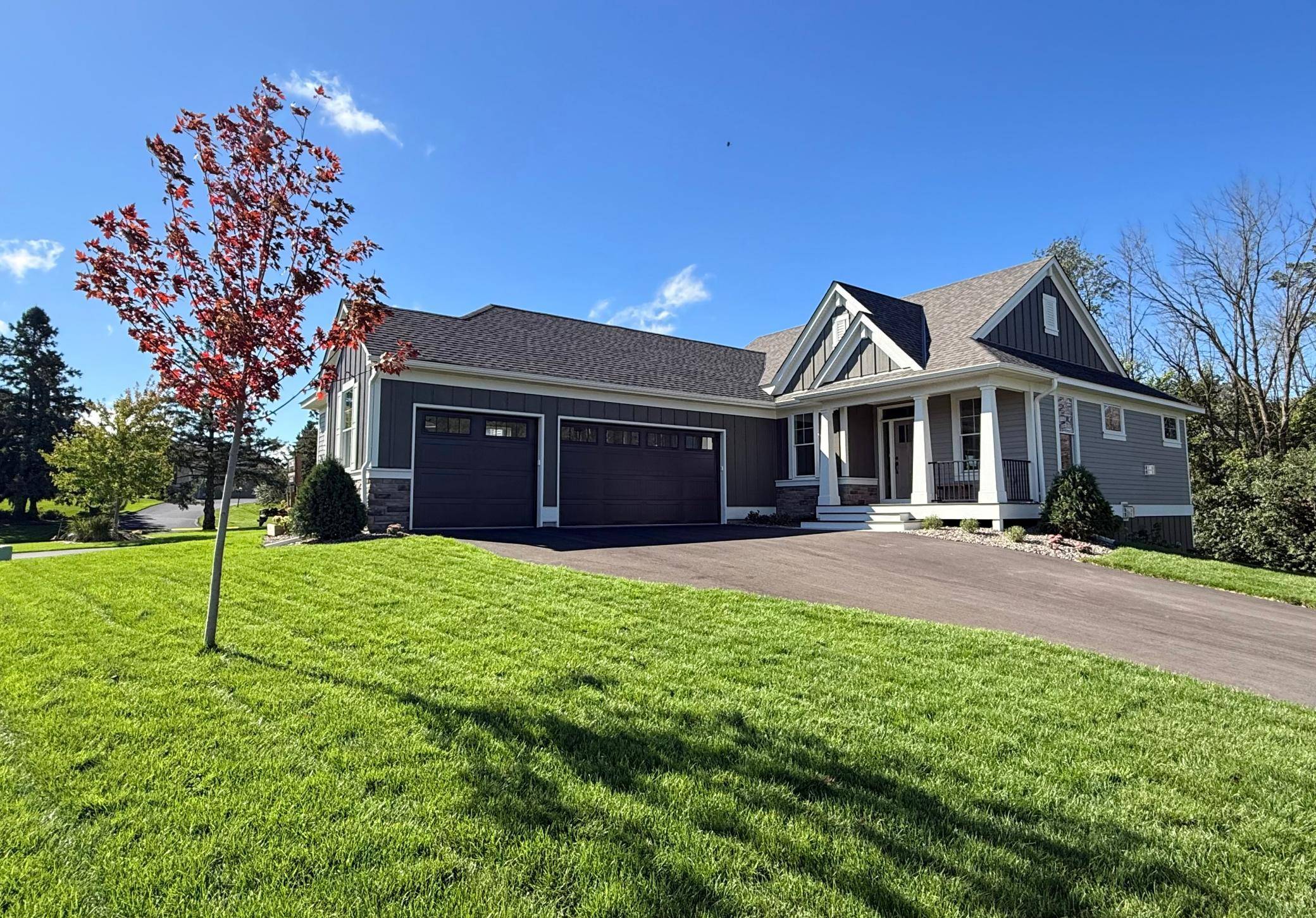 4636 Fable RD N, Hugo, MN 55038