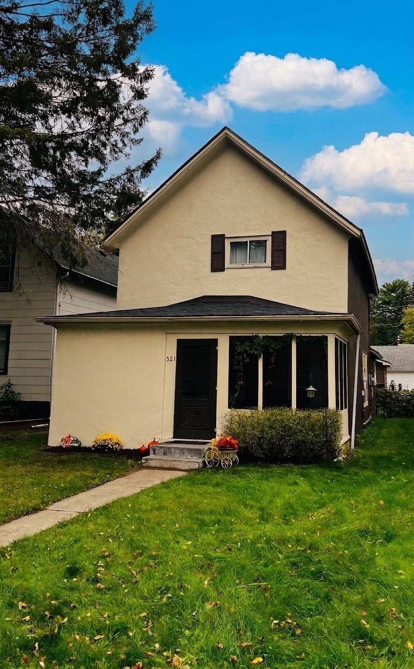 521 N 8th ST, Brainerd, MN 56401