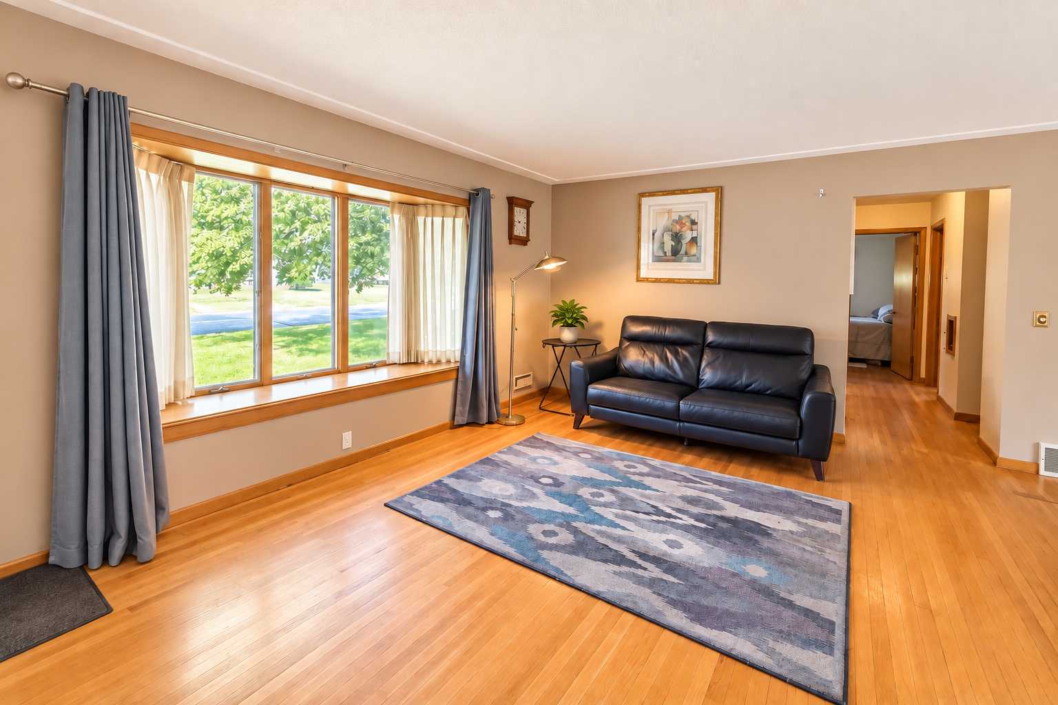 3007 Nash RD, Brooklyn Center, MN 55429