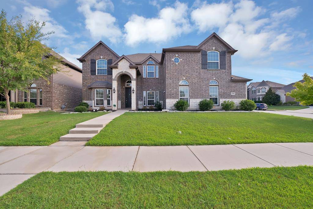 5100 Windstone Drive, Fort Worth, TX 76244