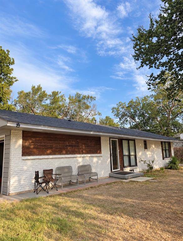 6840 Timothy Drive, Dallas, TX 75227