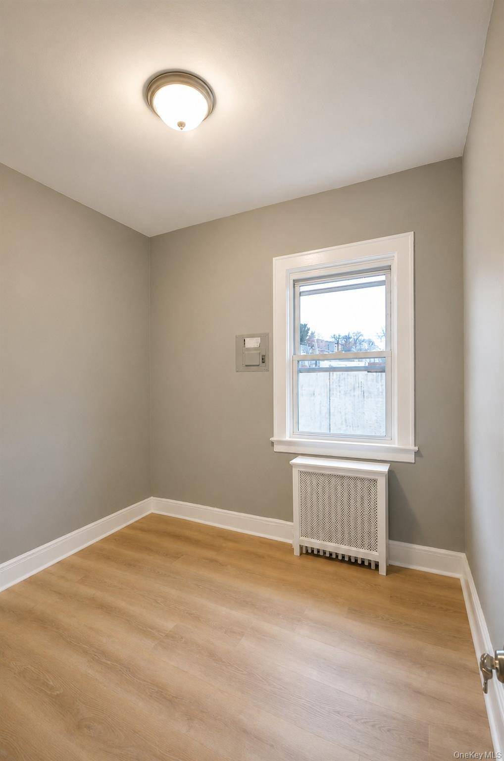 234 Edwards PL #3, Yonkers, NY 10703