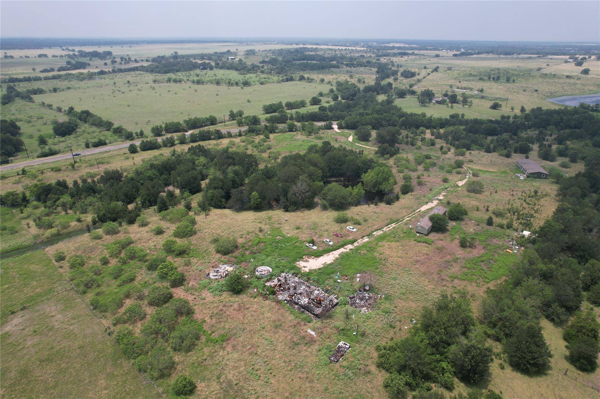240 Cummings RD, Thorndale, TX 76577