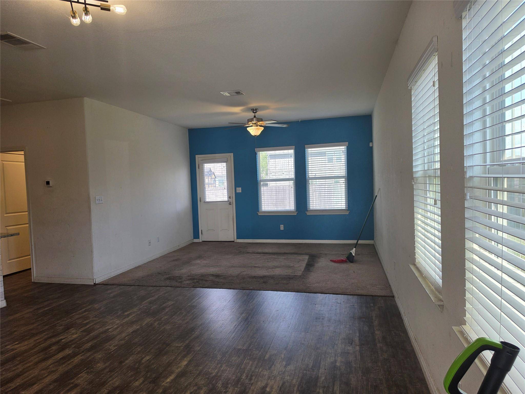 13801 Mark Christopher WAY, Manor, TX 78653