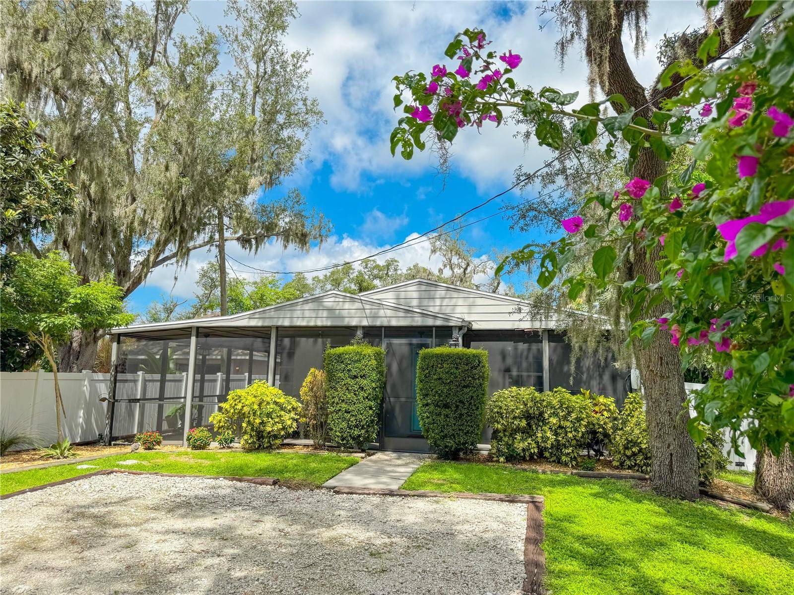 2751 72ND AVENUE DR E, Sarasota, FL 34243