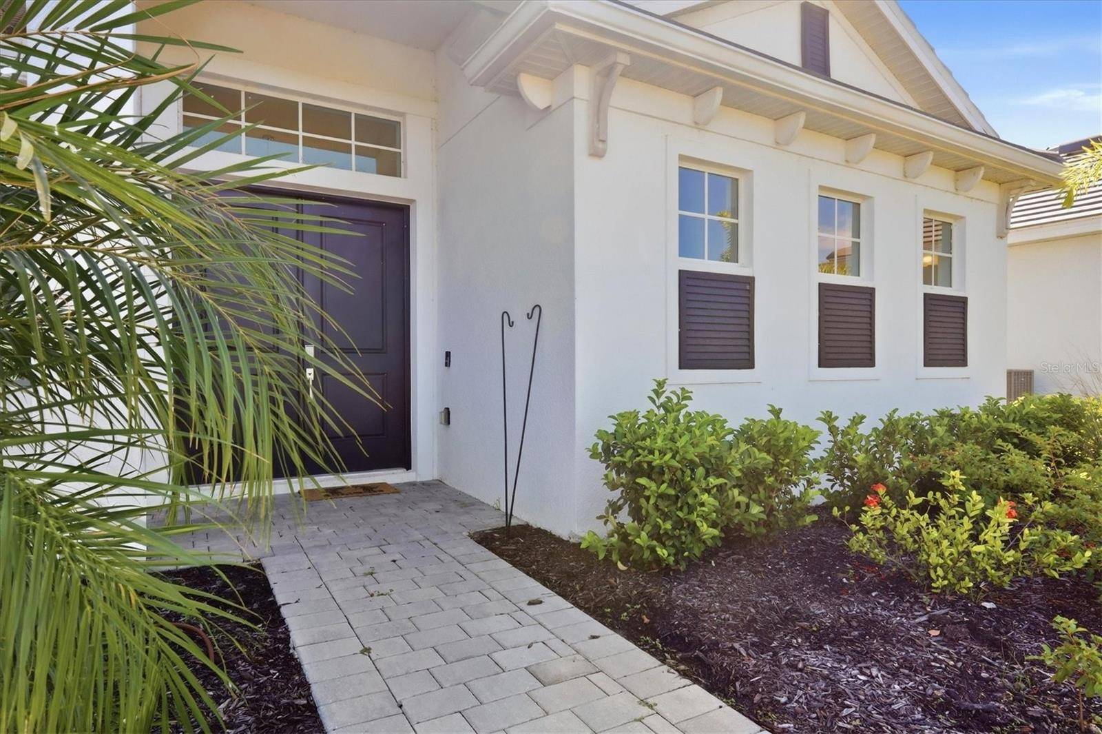 8580 SHORE LAKE DR, Englewood, FL 34224