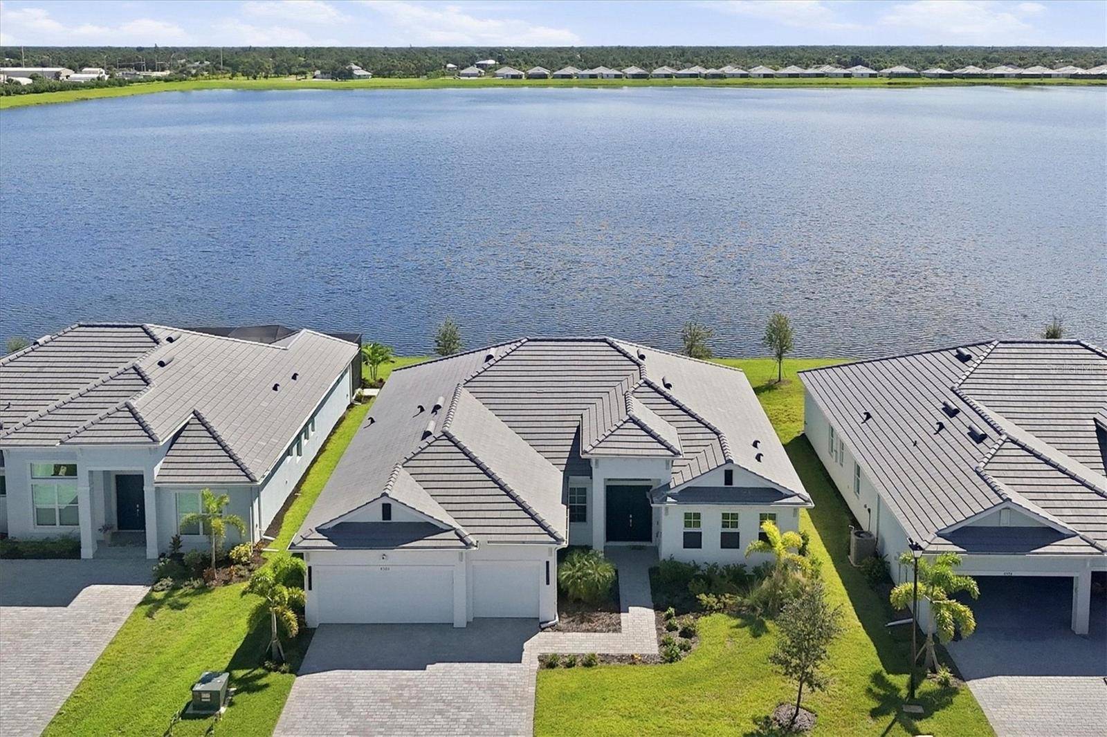 8580 SHORE LAKE DR, Englewood, FL 34224
