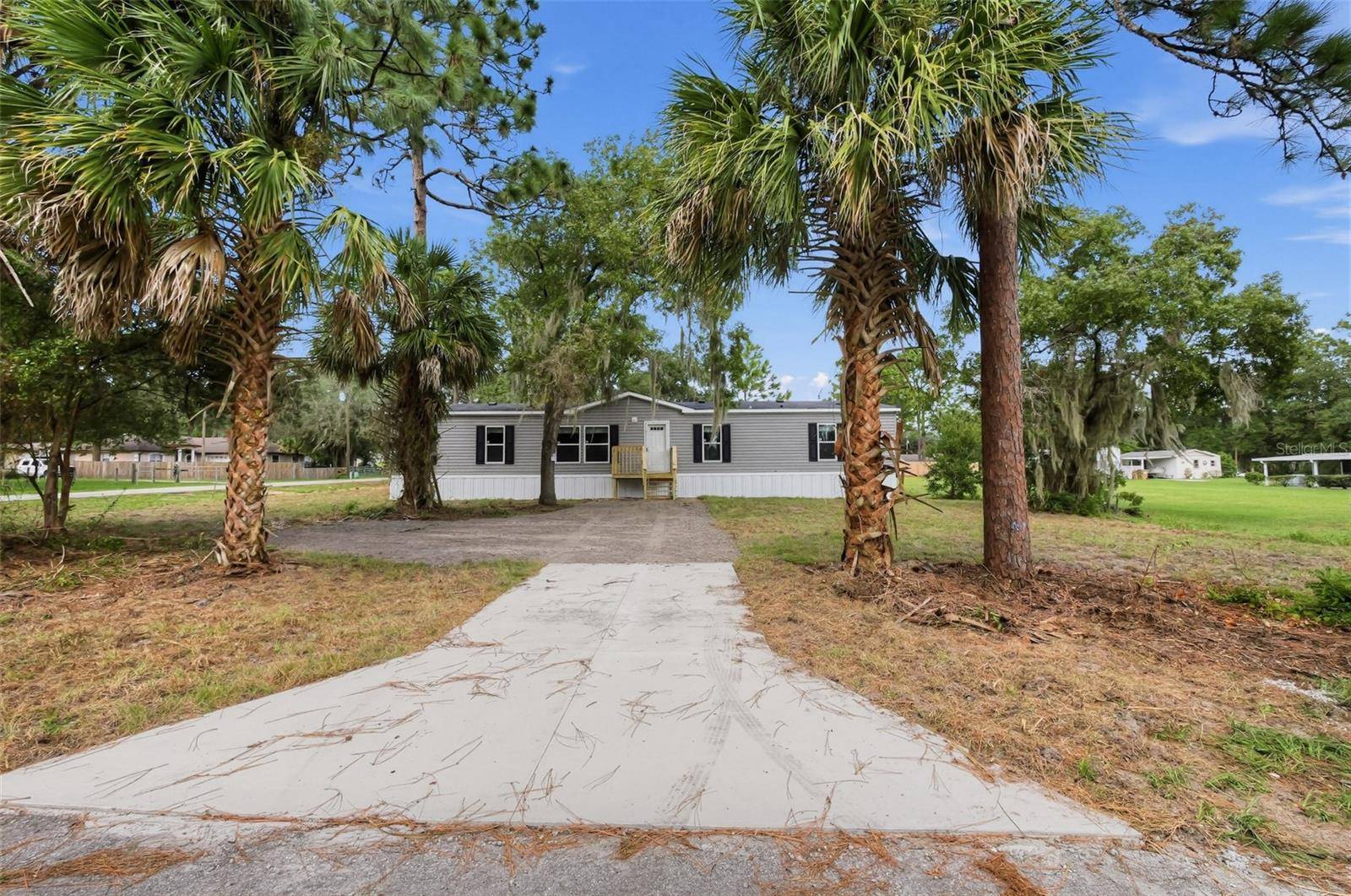 25300 MARDON CIR, Paisley, FL 32767