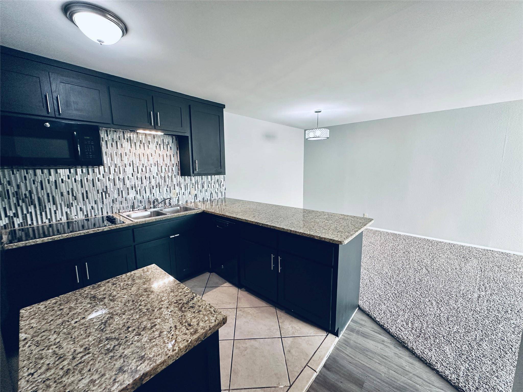 601 W 11th ST #227, Austin, TX 78701