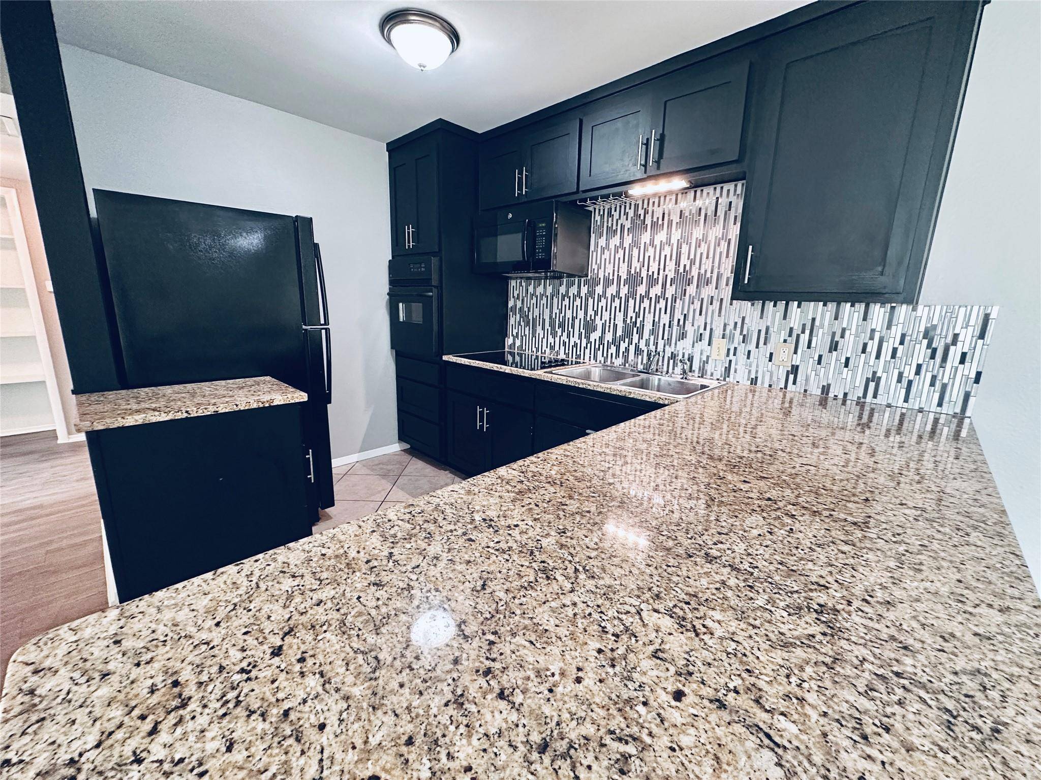 601 W 11th ST #227, Austin, TX 78701