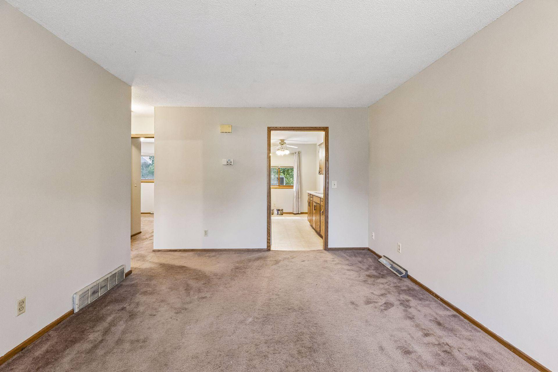 2222-2226 Beech ST E, Saint Paul, MN 55119