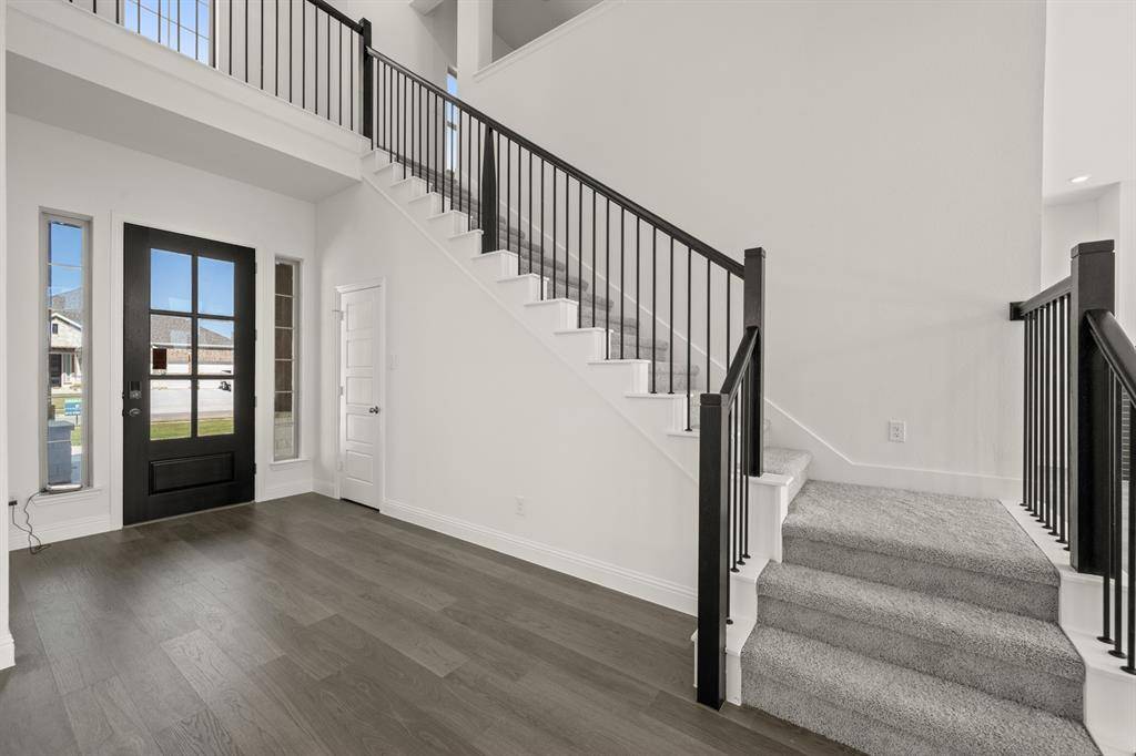 974 Reeves Drive, Desoto, TX 75115