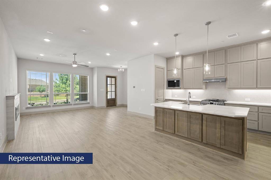12736 Rutland Drive, Farmers Branch, TX 75234