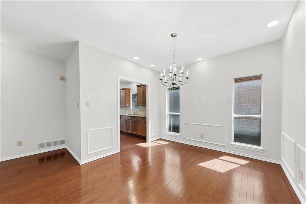9016 Cumberland Drive, Irving, TX 75063
