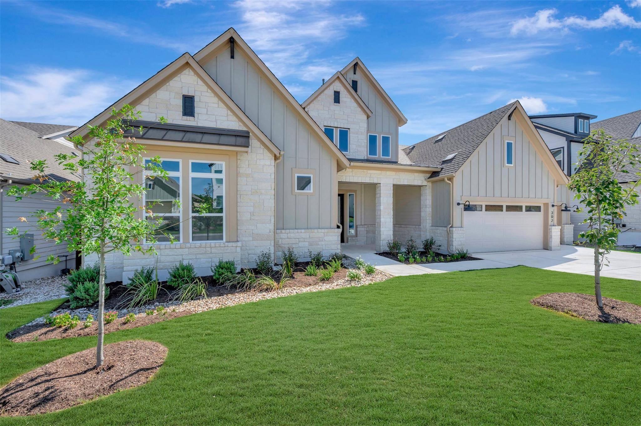 302 Silver Sage CT, Dripping Springs, TX 78620