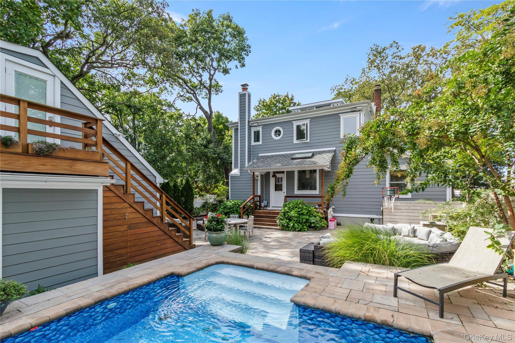 5 Washington AVE, Bayville, NY 11709