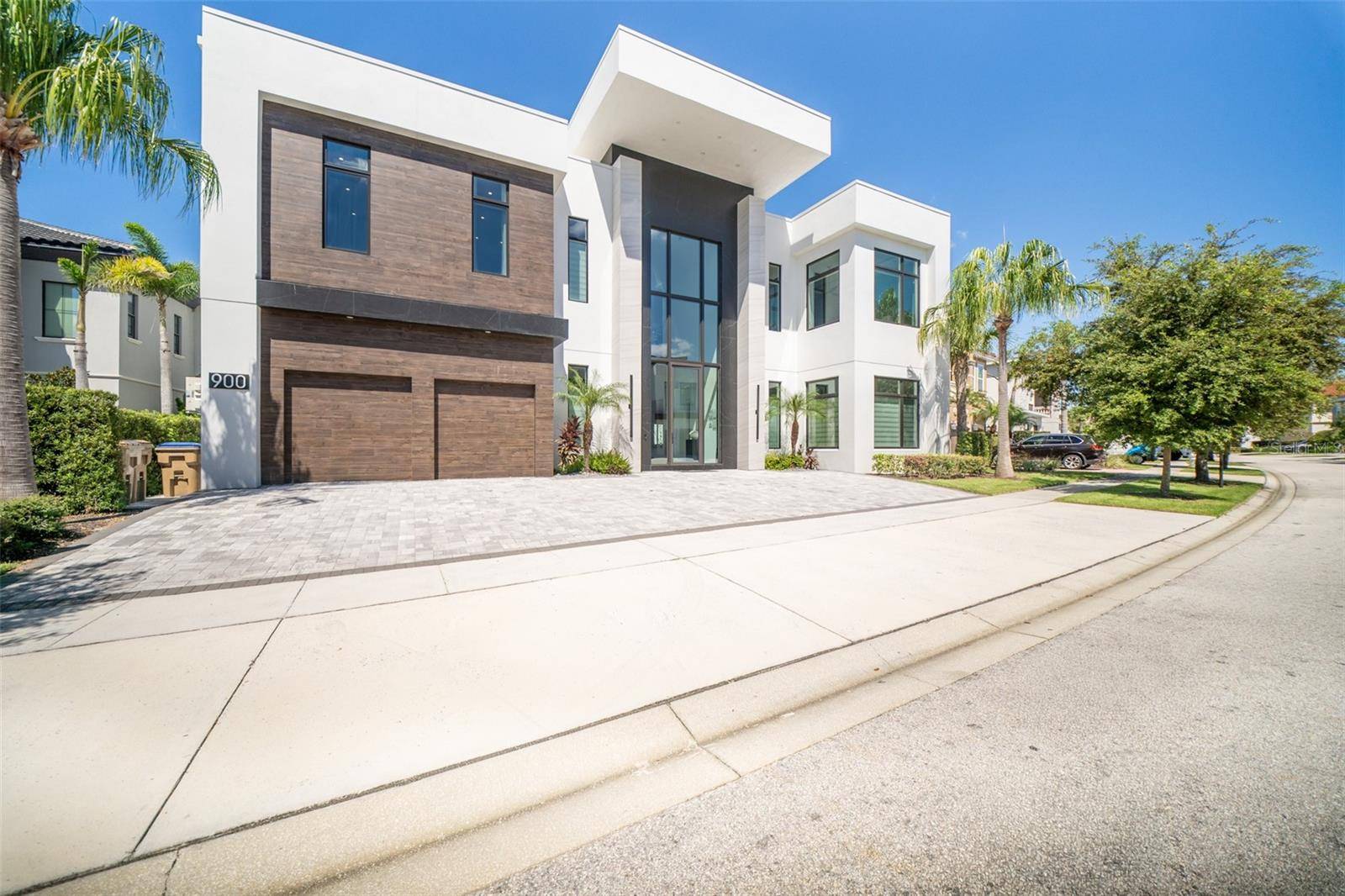 900 GOLDEN BEAR DR, Reunion, FL 34747