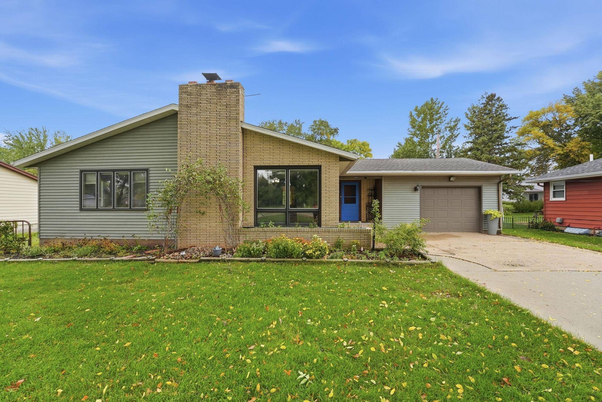 804 Cardinal LN SW, Alexandria, MN 56308