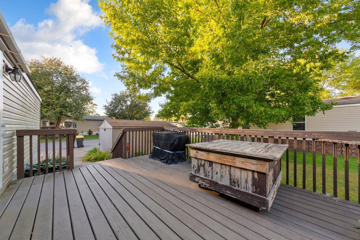 605 E Shakespeare AVE E, Mankato, MN 56001