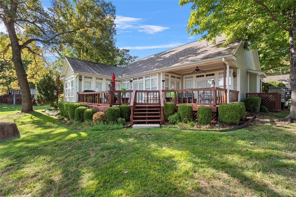 56201 E 285 RD #12, Monkey Island, OK 74331