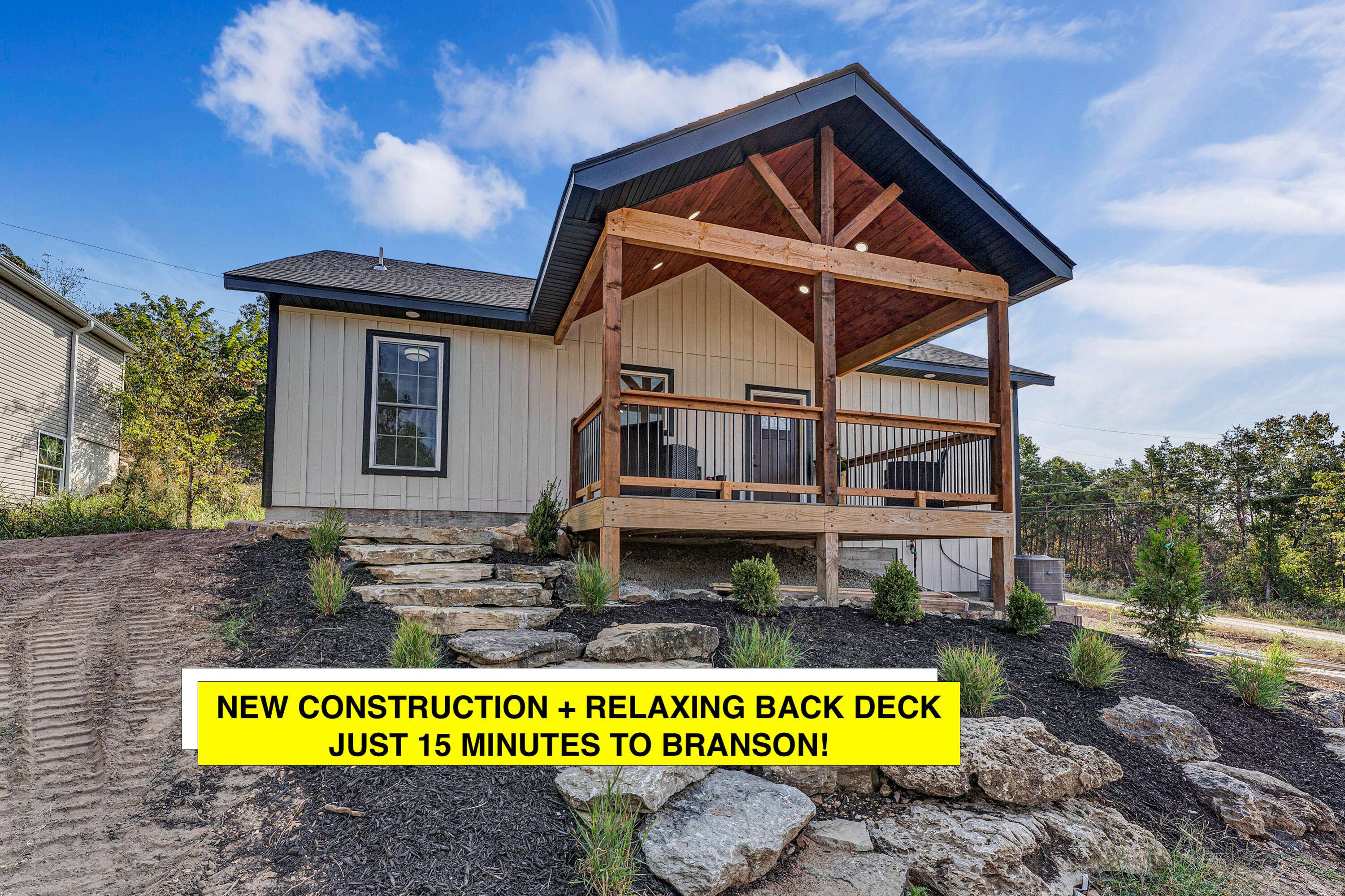 3003 Hawk RD, Merriam Woods, MO 65740