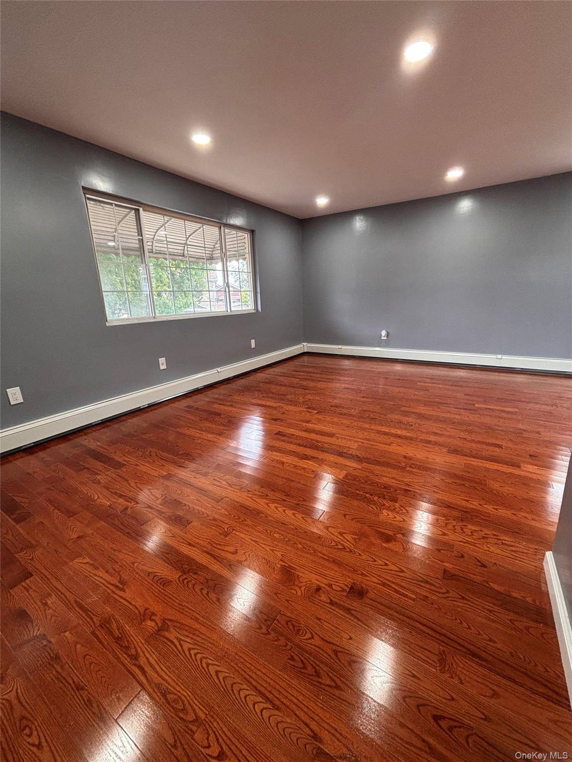 131 04 Farmers, Jamaica, NY 11434