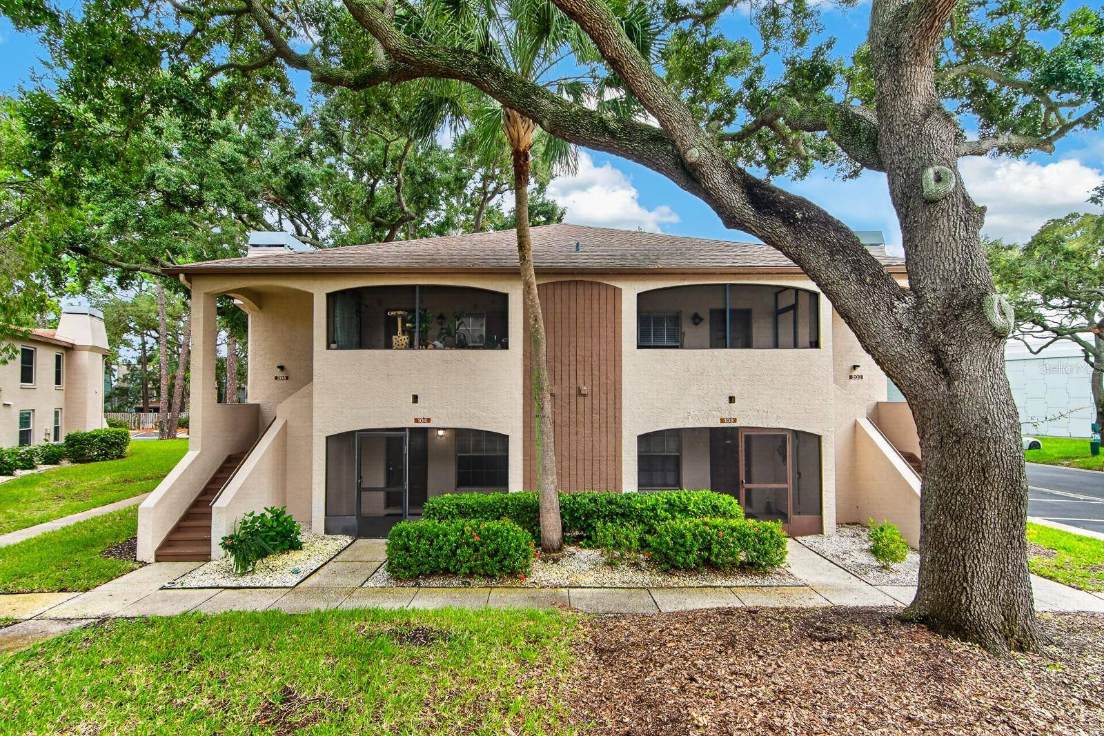 2998 BONAVENTURE CIR #104, Palm Harbor, FL 34684
